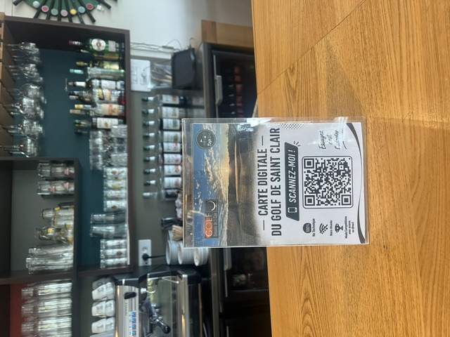 QR Code TapTee disponible au bar du Golf de Saint-Clair