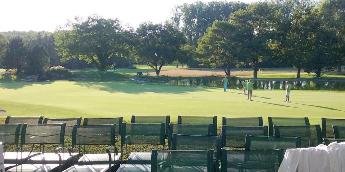 Golf Club de Lyon Villette d'Anthon parcours terrain