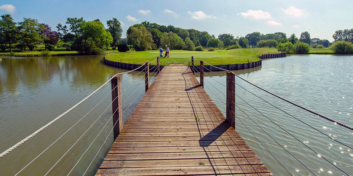 golf de mionnay parcours terrain