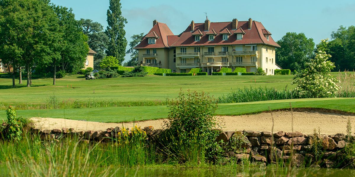 golf de mionnay parcours terrain