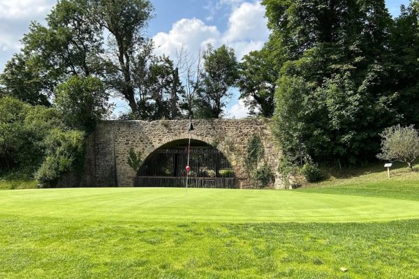 terrain parcours golf du domaine de Saint clair annonay ardeche