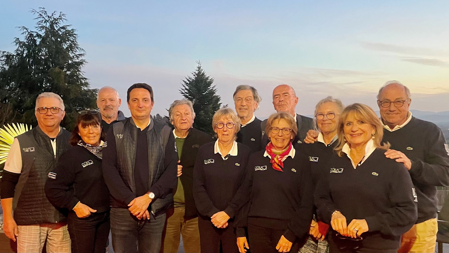 2024 photo du comité de l'AS du golf de St Clair membre comite as golf st clair saint clair